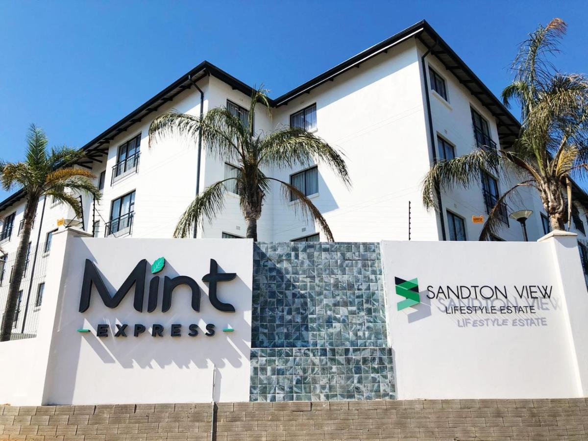 Mint Express Sandton View Йоханесбург Екстериор снимка