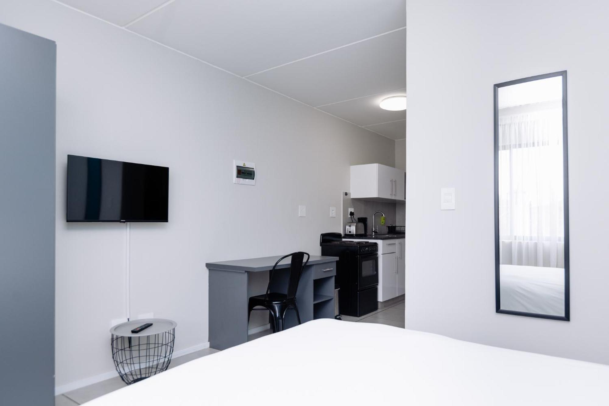 Mint Express Sandton View Йоханесбург Екстериор снимка